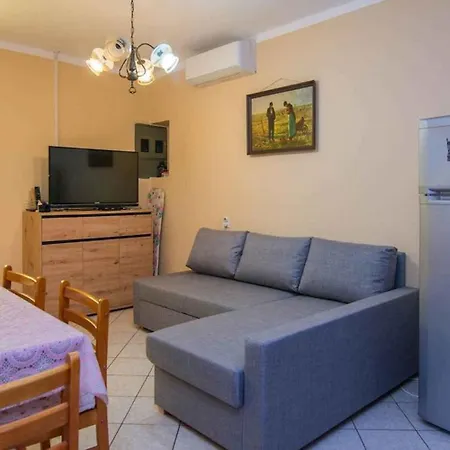 Near In 55414 Apartmán Veli Lošinj